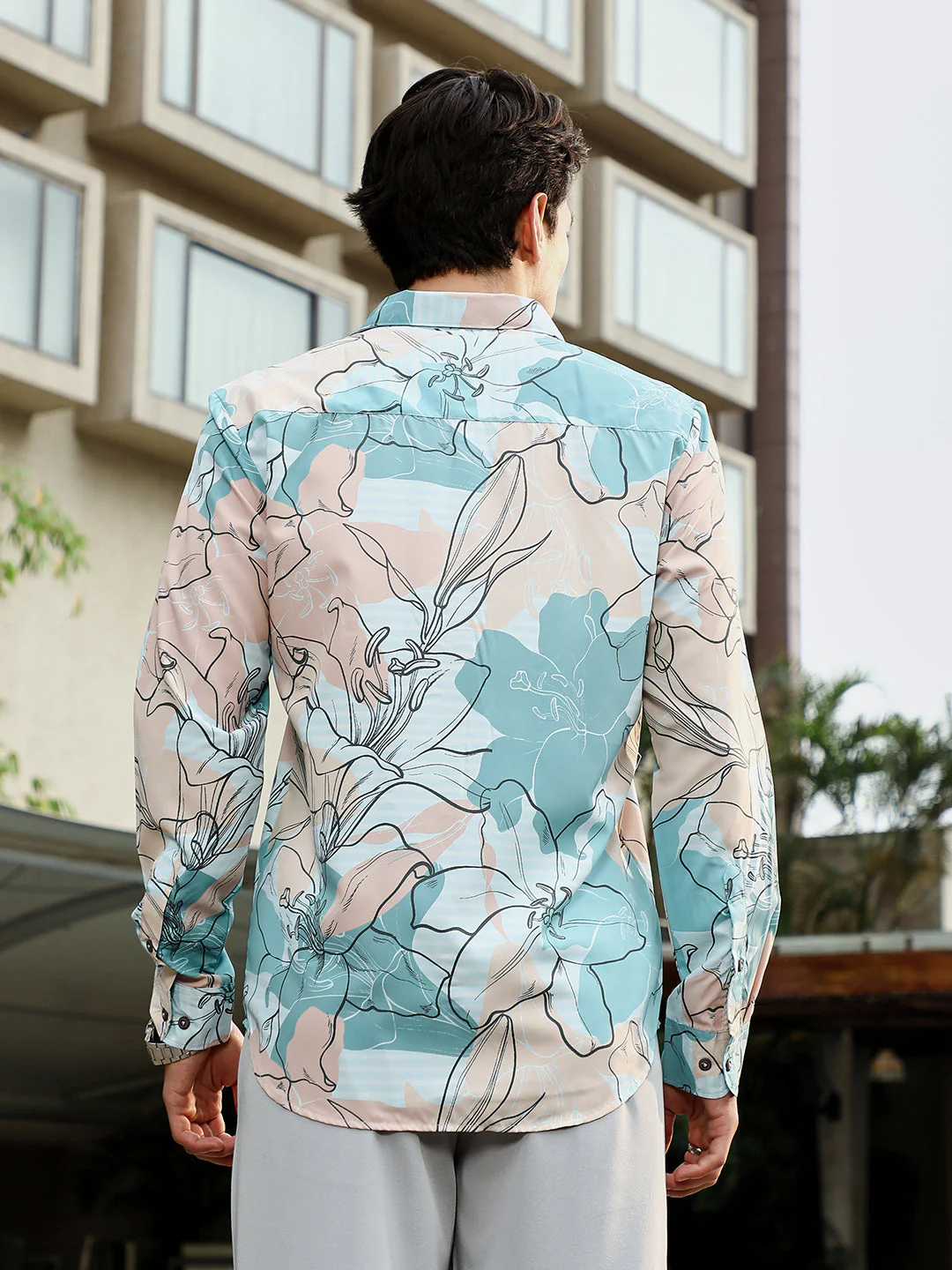 Botanical-Outline Imprint Shirt - Image 4