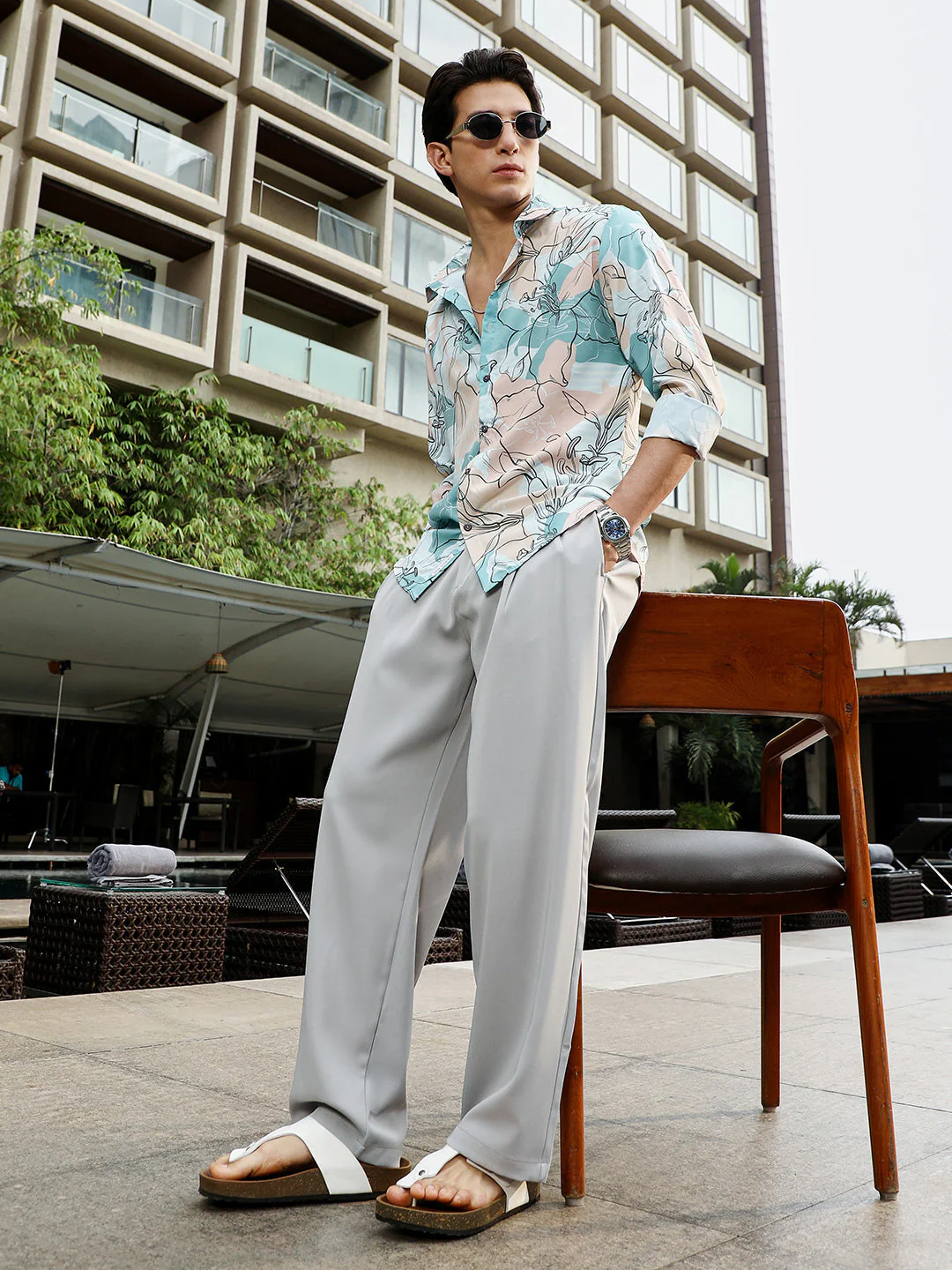 Botanical-Outline Imprint Shirt - Image 6