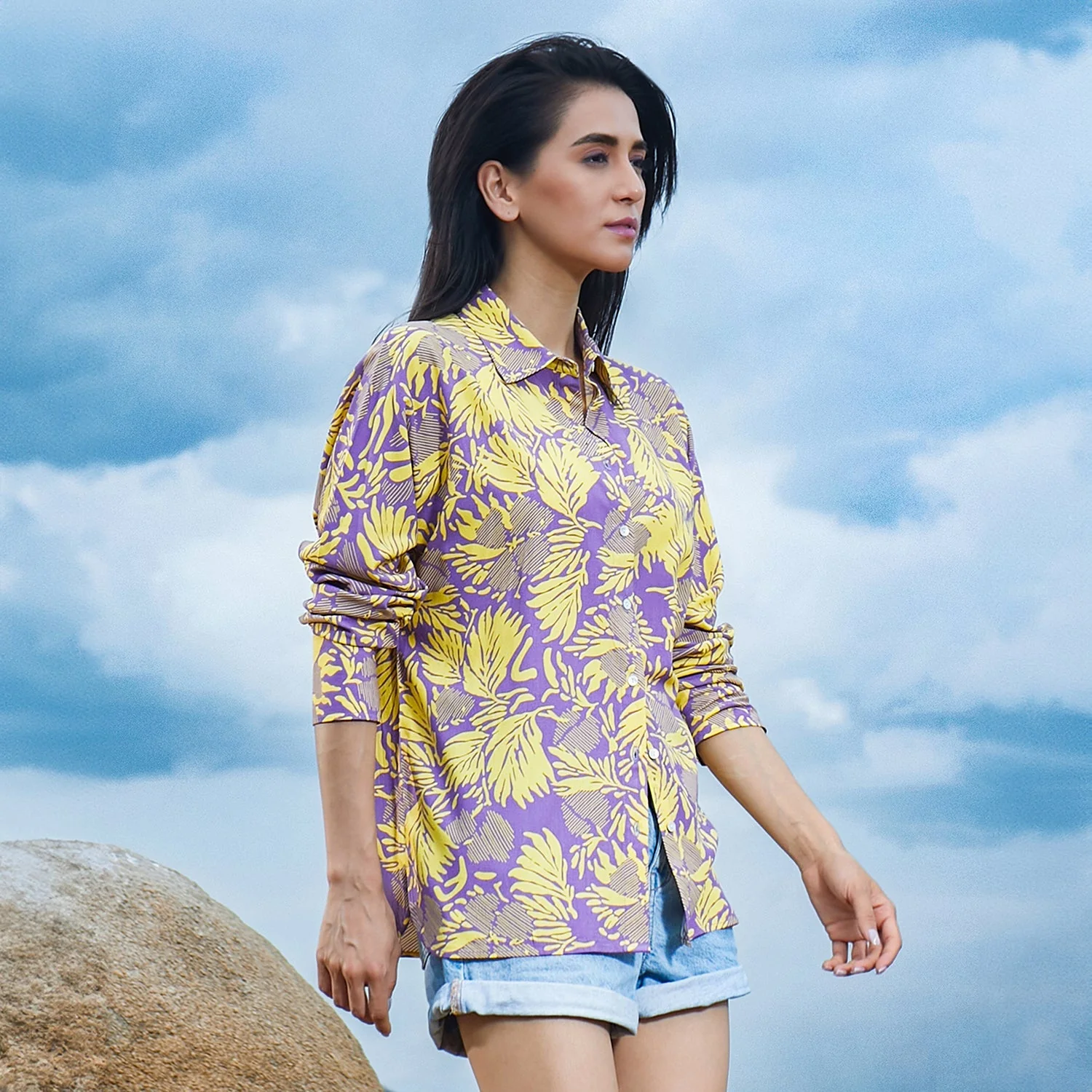 Contrast Foliage Shirt - Image 3